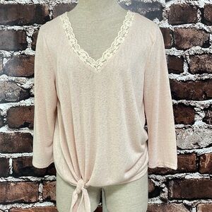 Bobeau Top Pink Lace V-Neck Tie Hem Gauze Size Medium Petite MP